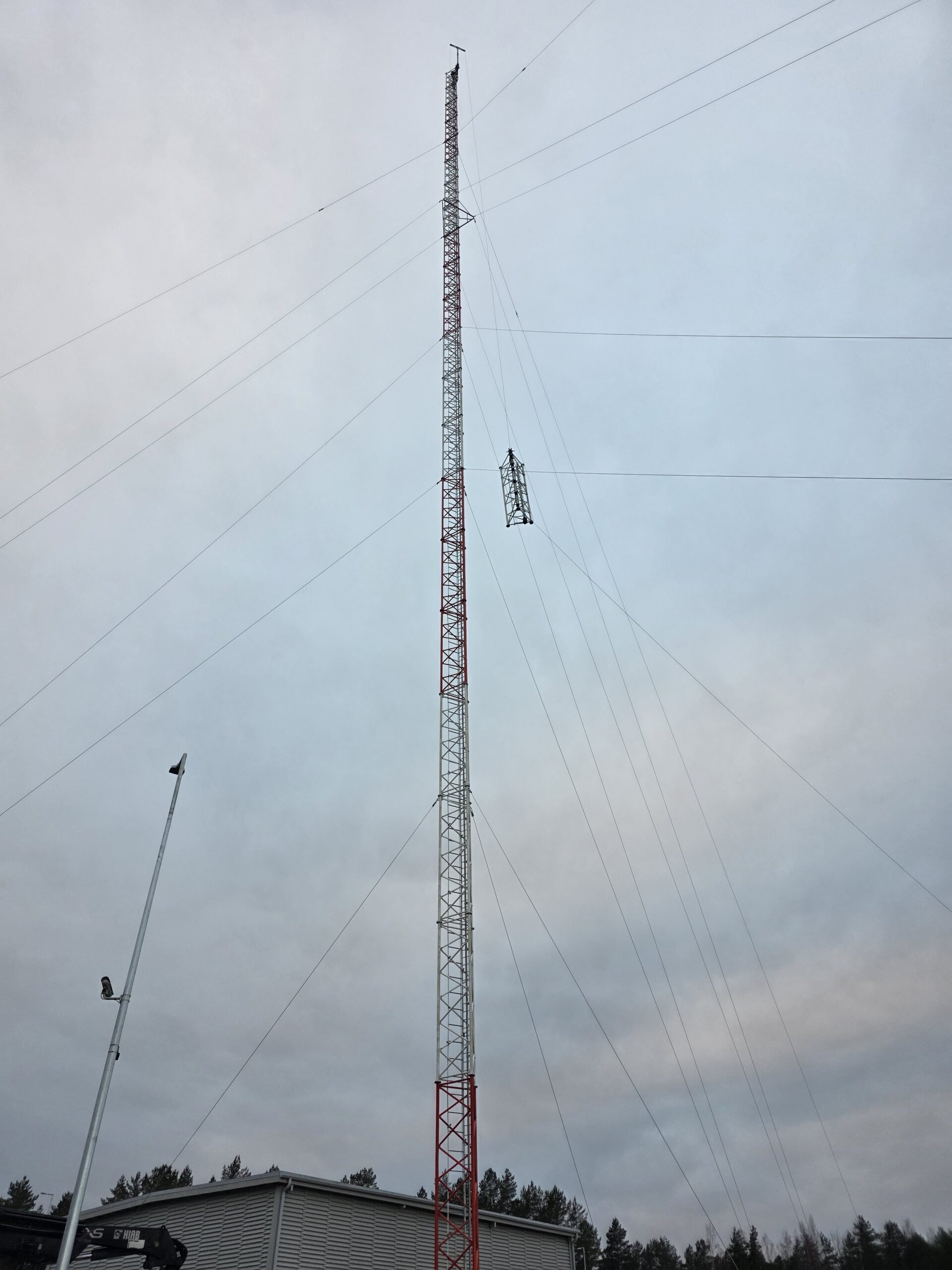 Mast construction - team at work