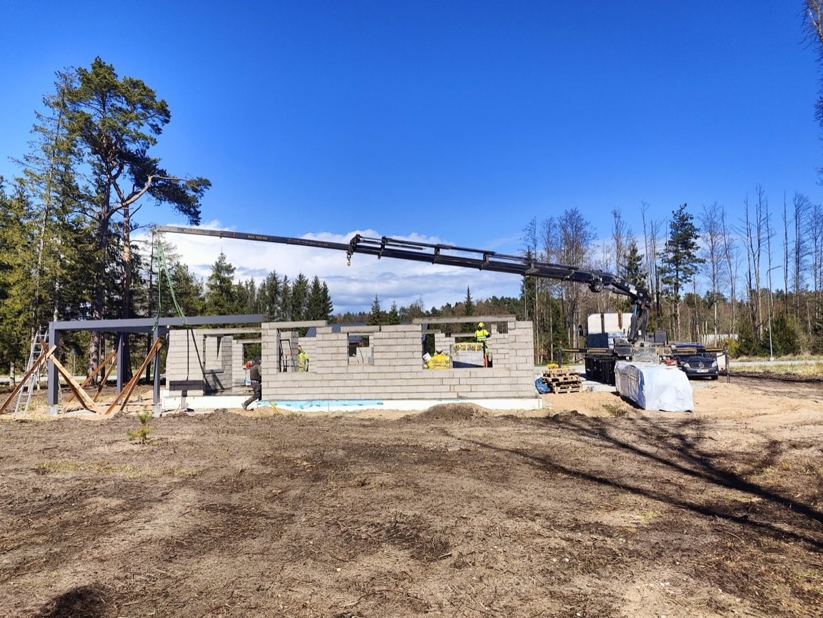 Scania crane truck - Eltove OÜ transport and lifting works